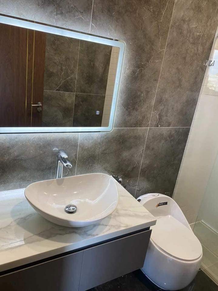 Tôi cho thuê nhà mới, lô góc,vỉa hè, 118m2- 4T, Hoàng Quốc Việt_46 Tr - Ảnh 1